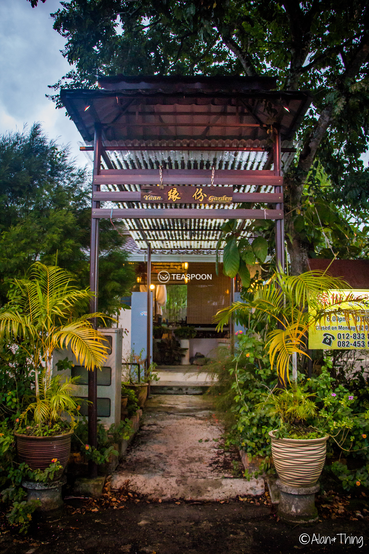【Kuching Hidden Gem】Delicious Western and Local Delights in a Serene